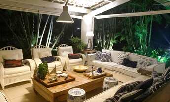 Imagem 2: Casa Triplex em Condominio Fechado com 7 Suites 700m2