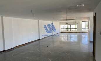 Imagem: Excelente sala Comercial com Área de 180m2