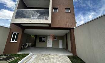 Imagem: Espetacular Sobrado à Venda em Curitiba-PR