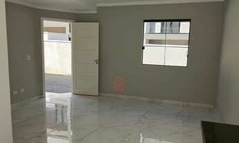 Imagem 6: Imperdível Sobrado à Venda em Santa Felicidade, Curitiba-PR: 3 Quartos, 1 Suíte, 2 Salas