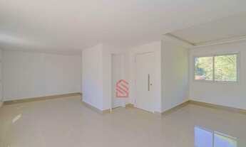 Imagem: Sobrado em Condomínio de Luxo em Campo