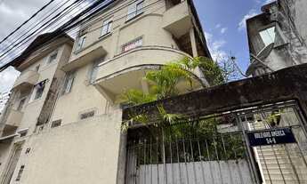 Imagem 2: PRÉDIO COMERCIAL COM 4 PAVIMENTOS PARA VENDA EM NAZARÉ!