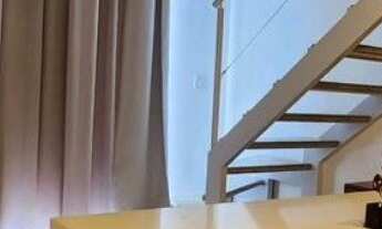 Imagem 2: APARTAMENTO À VENDA NO HOTEL MERCURE, REFORMADO E MOBILIADO, VENHA CONFERIR!