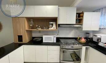 Imagem 4: VENDO VILLAGE DE 205M² EM GUARAJUBA. IMÓVEL CONTA COM 4/4 SENDO 1 SUÍTE E 1 SUÍTE MASTER C