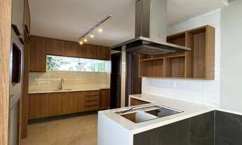 Imagem 2: CASA PARA VENDA OU LOCAÇÃO ALPHAVILLE II COM 4 SUÍTES FINAMENTE DECORADA!