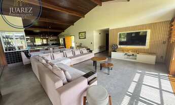 Imagem 3: Casa de Altíssimo Padrão no Loteamento Recanto de Itacimirim, 5 suítes em um amplo terreno