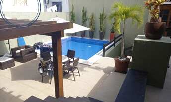 Imagem: CASA 5/4 E 3 SUÍTES NO ITAIGARA COM PISCINA