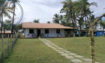 Imagem 2: Casa pé na areia dentro do condomínio Busca Vida excelente localização!