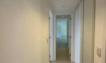 Imagem 5: OPORTUNIDADE NO VILLAGGIO PANAMBY 235M2 ANDAR ALTO 4 SUÍTES COM GABINETE!