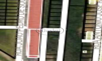 Imagem: JGoedert Imóveis oferece amplo terreno