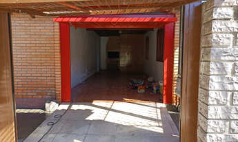 Imagem 2: Casa de alvenaria 03 dormitórios - locação - no bairro Planalto - Caxias do Sul