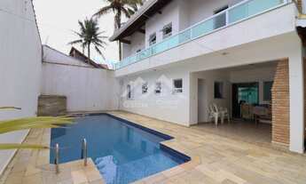 Imagem: Sobrado em Peruíbe