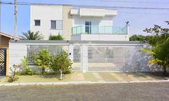 Imagem: Sobrado em Peruíbe