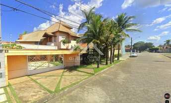 Imagem: Sobrado em Peruíbe