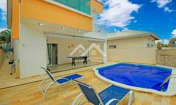 Imagem: Sobrado com piscina em condomínio em Peruíbe