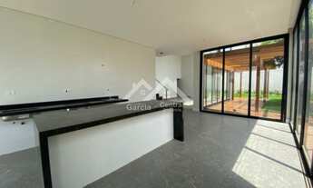 Imagem 7: Sobrado alto padrão, localizado na frente da praia em Peruíbe