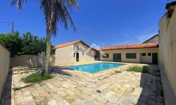 Imagem: Casa com piscina em Peruíbe