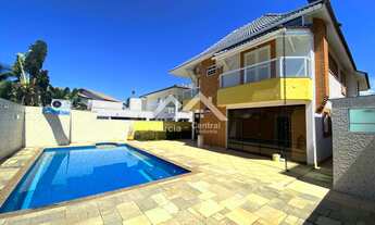 Imagem: Sobrado em condomínio fechado frente mar