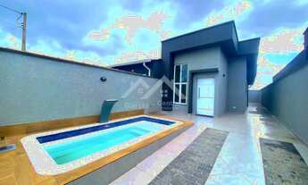 Imagem: Casa com piscina em Peruíbe