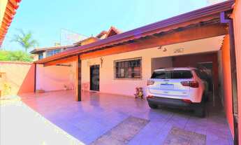 Imagem: Casa a venda em Peruíbe com 6 quartos a