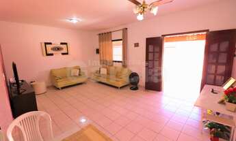 Imagem 4: Casa a venda em Peruíbe com 6 quartos a 250 metros da praia