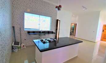 Imagem 6: Casa com 3 quartos e área de lazer com piscina em Peruíbe, construção nova e moderna