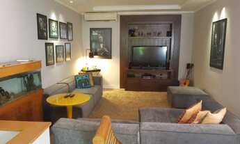 Imagem: 3 dormitórios, 1 suítes, 4 banheiro, 2