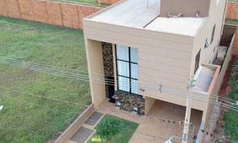 Imagem: Casa Sobrado no Condomínio Valência, com