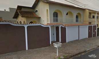 Imagem: Casa Sobrado, com 330 m² de área construída