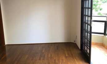 Imagem 5: 3 dormitórios, 1 suítes, 2 banheiro, 1 vaga na garagem, 86M² de Área Construída