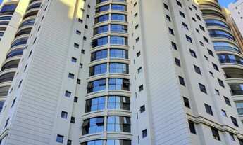 Imagem: Lindo Apartamento em Excelente Localização