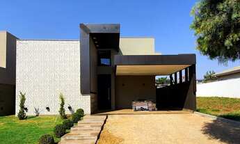 Imagem: 3 dormitórios, 3 suíte, 5 banheiro, 4