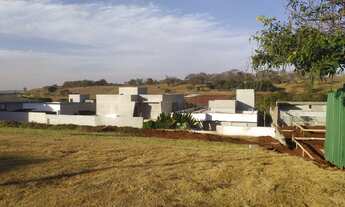 Imagem 4: Excelente Terreno no Condomínio Alphaville III, ecelente localização, próximo à restaurant