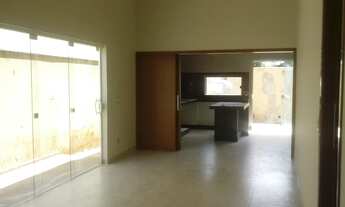 Imagem 2: 3 dormitórios, 3 suíte, 5 banheiro, 4 vagas na garagem, 160M² de Área Total