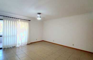 Imagem 6: 4 dormitórios, 2 suíte, 5 banheiro, 3 vagas na garagem, 170M² de Área Construída