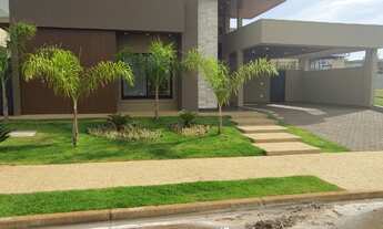 Imagem 2: 3 dormitórios, 3 suíte, 5 banheiro, 4 vagas na garagem