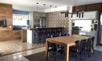 Imagem: Linda casa na Penha com campo de futebol