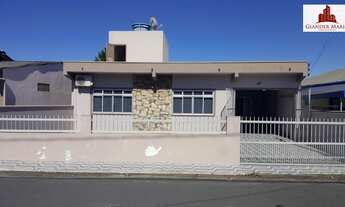 Imagem: Bela casa a 250 metros do mar