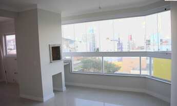 Imagem 2: Apartamento com 1 suíte + 2 demi-suítes no Gravatá