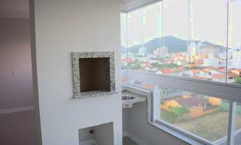 Imagem 3: Apartamento com 1 suíte + 2 demi-suítes no Gravatá