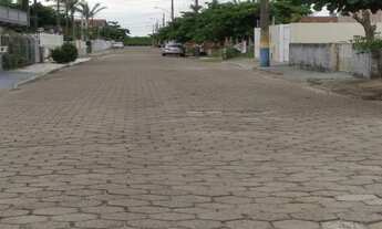 Imagem 2: Sobrado quadra mar em Navegantes SC