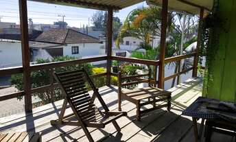 Imagem: Sobrado no centro de Navegantes