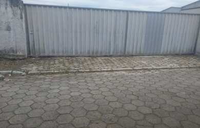 Imagem 7: Terreno com Galpão Comercial próximo ao aeroporto em Navegantes/SC