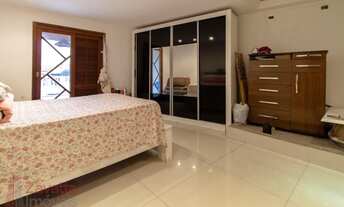 Imagem 6: Casa à venda com 180m², 2 quartos e 5 vagas