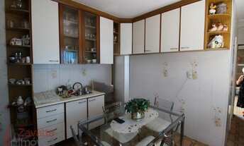 Imagem 3: Imperdível Casa de 5 Quartos com Suíte no Parque Vitória, São Paulo-SP: 300m², 3 Salas, 3