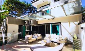 Imagem 2: Casa à venda no condomínio Reserva Cantareira com 660m², 4 quartos e 10 vagas