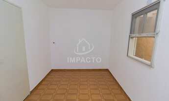 Imagem 6: Sobrado com 2 dormitórios, varanda frontal e 1 vaga - Engenheiro Goulart