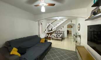 Imagem 1: Casa à venda com 3 quartos sendo 1 suíte e 2 vagas à venda