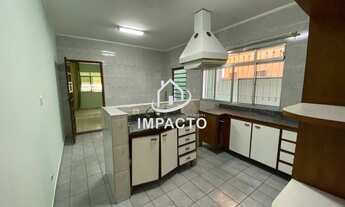 Imagem 7: Sobrado com 4 dormitórios sendo 1 suíte com 3 vagas à venda