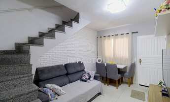 Imagem 2: Sobrado em condomínio com 2 dormitórios e 1 vaga